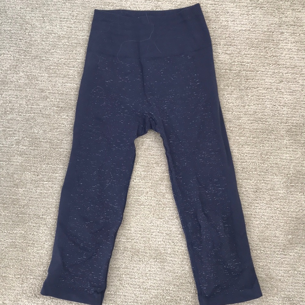 Lululemon workout capris